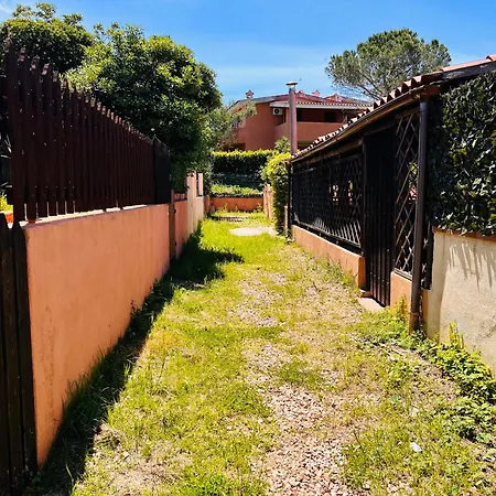 Bilocale Lu Liciu In Centro San Teodoro (Sardinia)